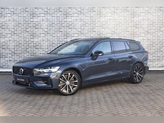 Volvo V60 - 2.0 T8 Plug-in Hybrid AWD Plus Dark | PHEV Long Range | Trekhaak | Sportstoelen | Panorama