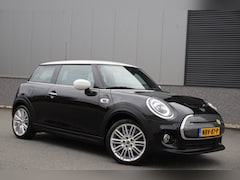 MINI Electric - SE 184pk 33 kWh/ Led/Carplay/W-pomp/3-Fase/Premium audio/17"