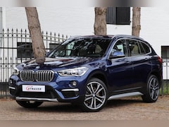BMW X1 - sDrive20i Orange Edition III |Head-up |Trekhaak |X-Line