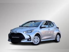 Toyota Yaris - 1.5 Hybrid 115 Active, Startknop, Navigatie Apple en Android auto, achteruitrij camera, ad