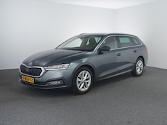 Skoda Octavia Combi - 1.5 e-TSI Business Edition | Zwenkhaak | ACC | Stoelverwarming | Camera | Carplay |