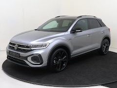 Volkswagen T-Roc - 1.5 TSI R-Line Edition Black Style | Sportpakket | 19"LM velgen | Automaat | R-line | Adap