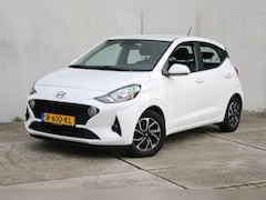 Hyundai i10 - 1.0 Comfort Smart 5-zits / NAVI / APPLE CARPLAY / CAMERA / TREKHAAK