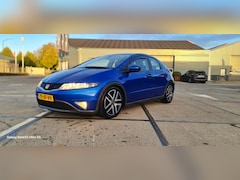 Honda Civic - 1.8 Executive V-Tec Apk 28-10-2027 O.Z.velgen Schroefset Androidscherm