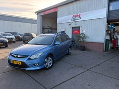 Hyundai i30 CW - 1.4i i-Drive Cool Airco, trekhaak