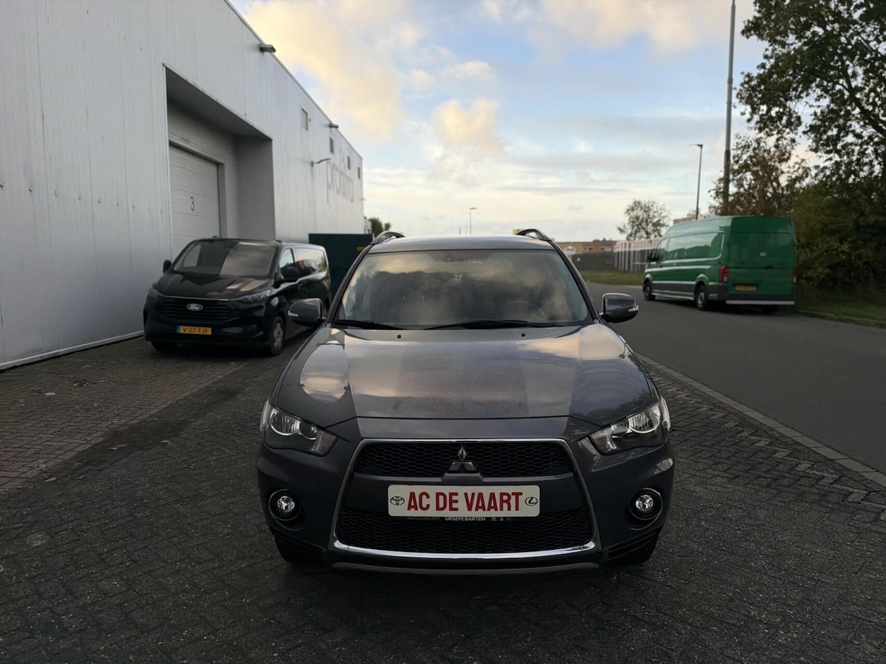 Mitsubishi Outlander - 2.0 Intro Edition - AUT/TRKHAAK/PDC/NAP - AutoWereld.nl
