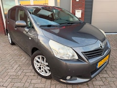 Toyota Verso - 1.8 VVT-i Business Titanium / Navi / Camera / PDC / Cruise / Clima
