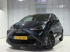 Toyota Aygo - 1.0 VVT-i x-play limited Navigatie af fabriek, Apple carplay/android auto, Airco, All seas