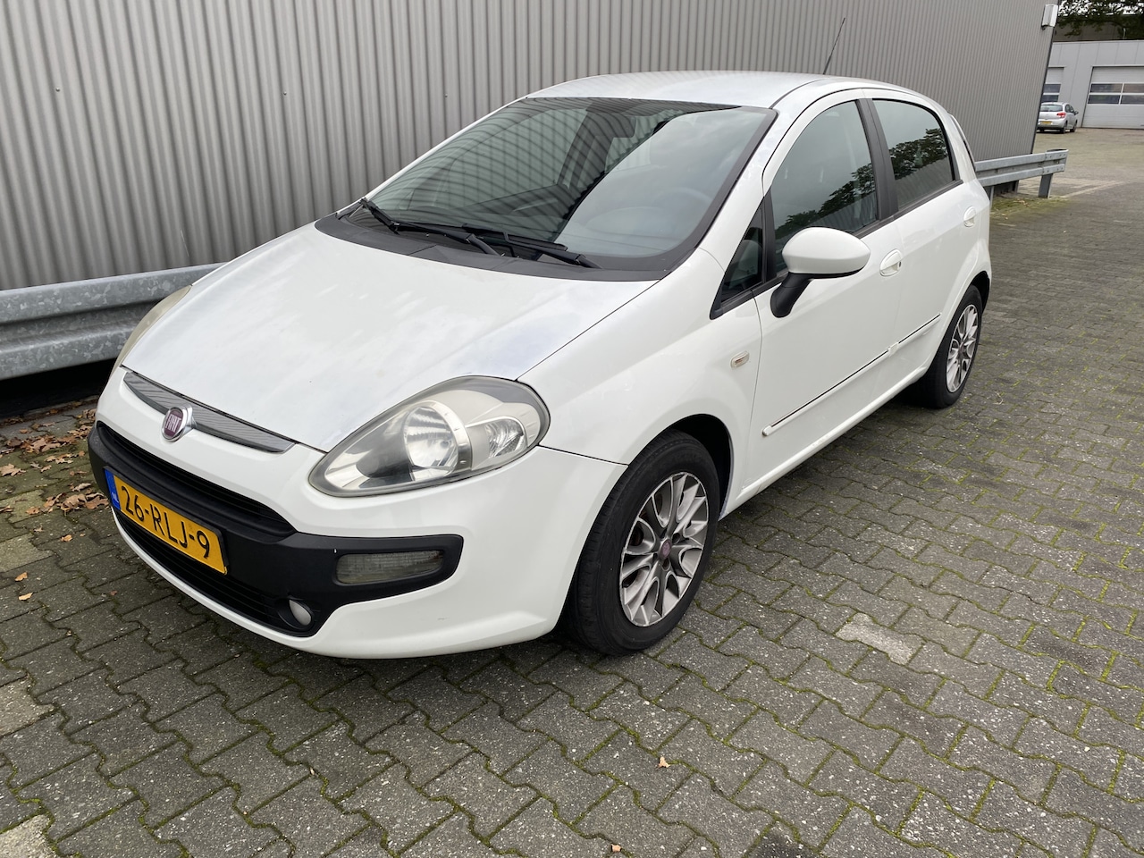 Fiat Punto Evo - 1.3 M-Jet Dynamic 1.3 M-Jet Dynamic 5-Drs, Clima, CC, LM, nw. APK – Inruil Mogelijk – - AutoWereld.nl
