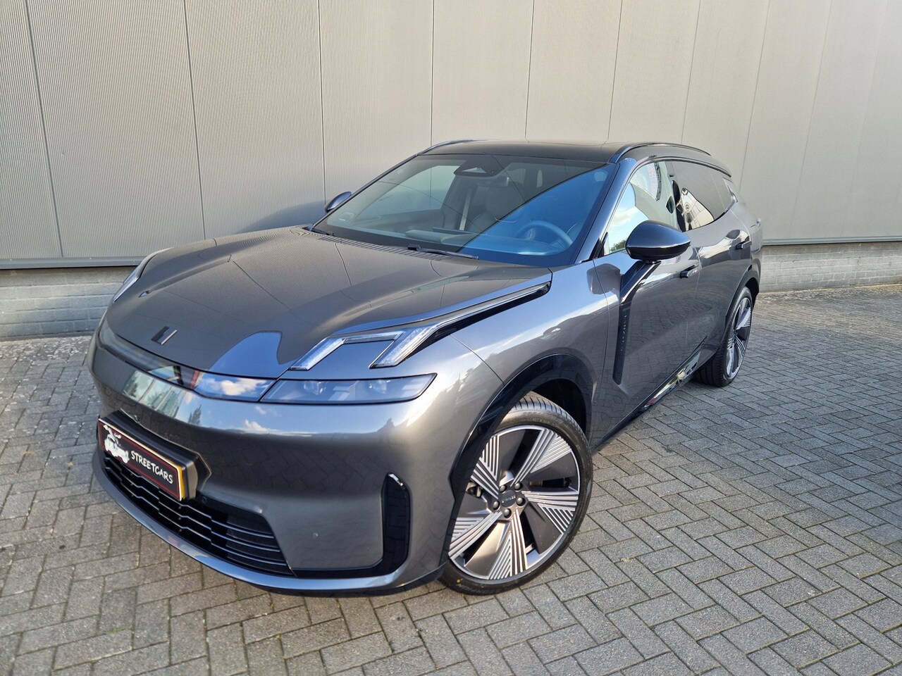 Lynk & Co 08 - 1.5 More /200 km WLTP /Direct beschikbaar. - AutoWereld.nl