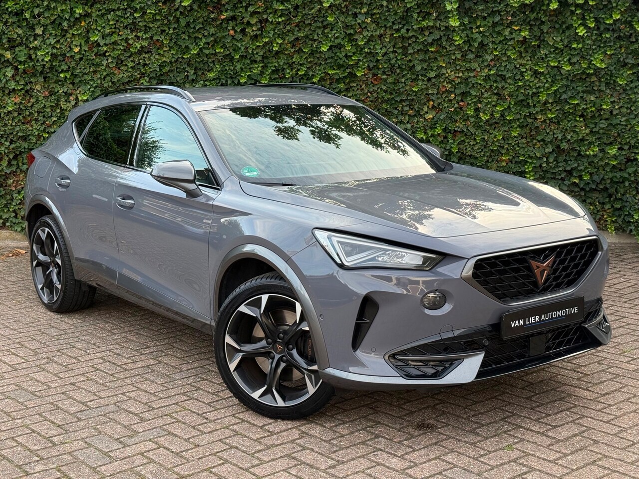 CUPRA Formentor - 1.4 e-Hybrid VZ Performance | ACC | Trekhaak | Ambient | Keyless - AutoWereld.nl
