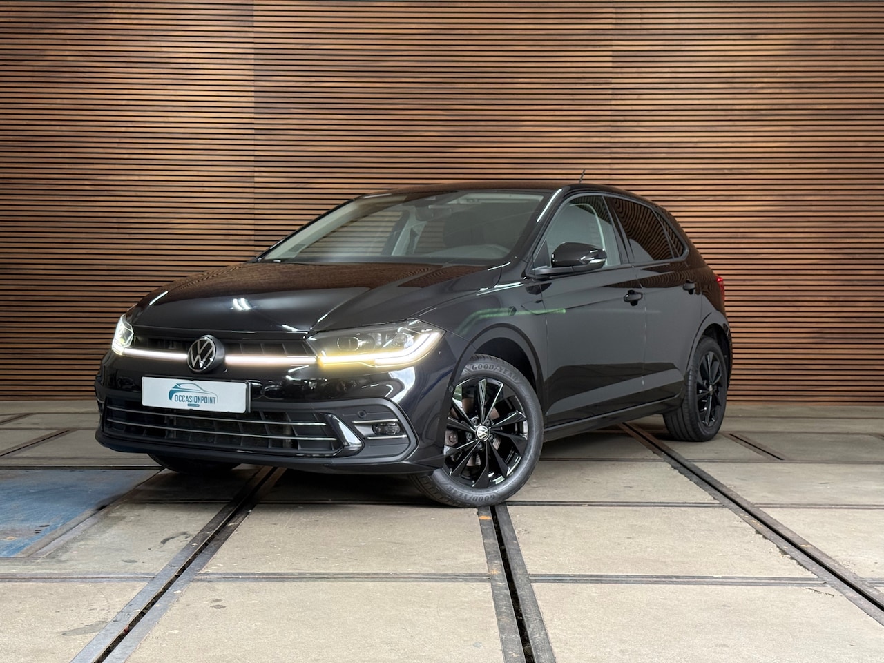 Volkswagen Polo - 1.0 TSI Style | Black Edition | IQ.Light Drive | ACC | Digital Cockpit | Stoelverwarming | - AutoWereld.nl