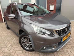 Peugeot 2008 - 1.2 PureTech GT-line / Leder / Camera / PDC / Cruise / Clima