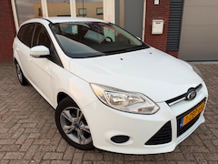 Ford Focus Wagon - 1.0 EcoBoost Edition / Navi / Airco / PDC / Clima / Cruise / NAP
