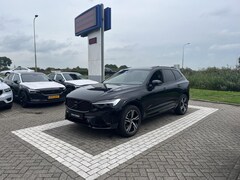 Volvo XC60 - T6 Plug-in hybrid AWD R-Design | Black Pakket | Power Seats | Trekhaak | Panoramadak | Cli