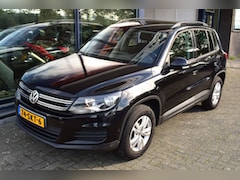 Volkswagen Tiguan - 1.4 TSI Comfort&Design|Climate Control|Cruise Contorl|Park Assist|16"Velgen