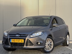 Ford Focus - 1.0 EcoBoost Titanium | Nieuwe APK | Cruise | Climate | Trekhaak
