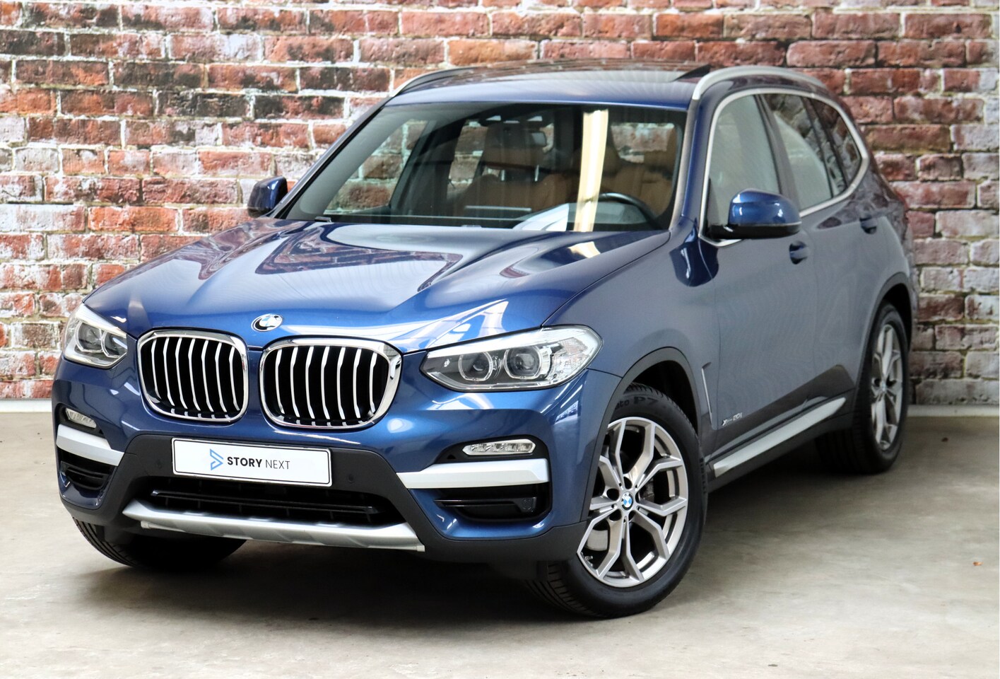 BMW X3 - xDrive20i High Executive xLine Automaat / Navigatiesysteem Professional / Panoramadak / Tr - AutoWereld.nl