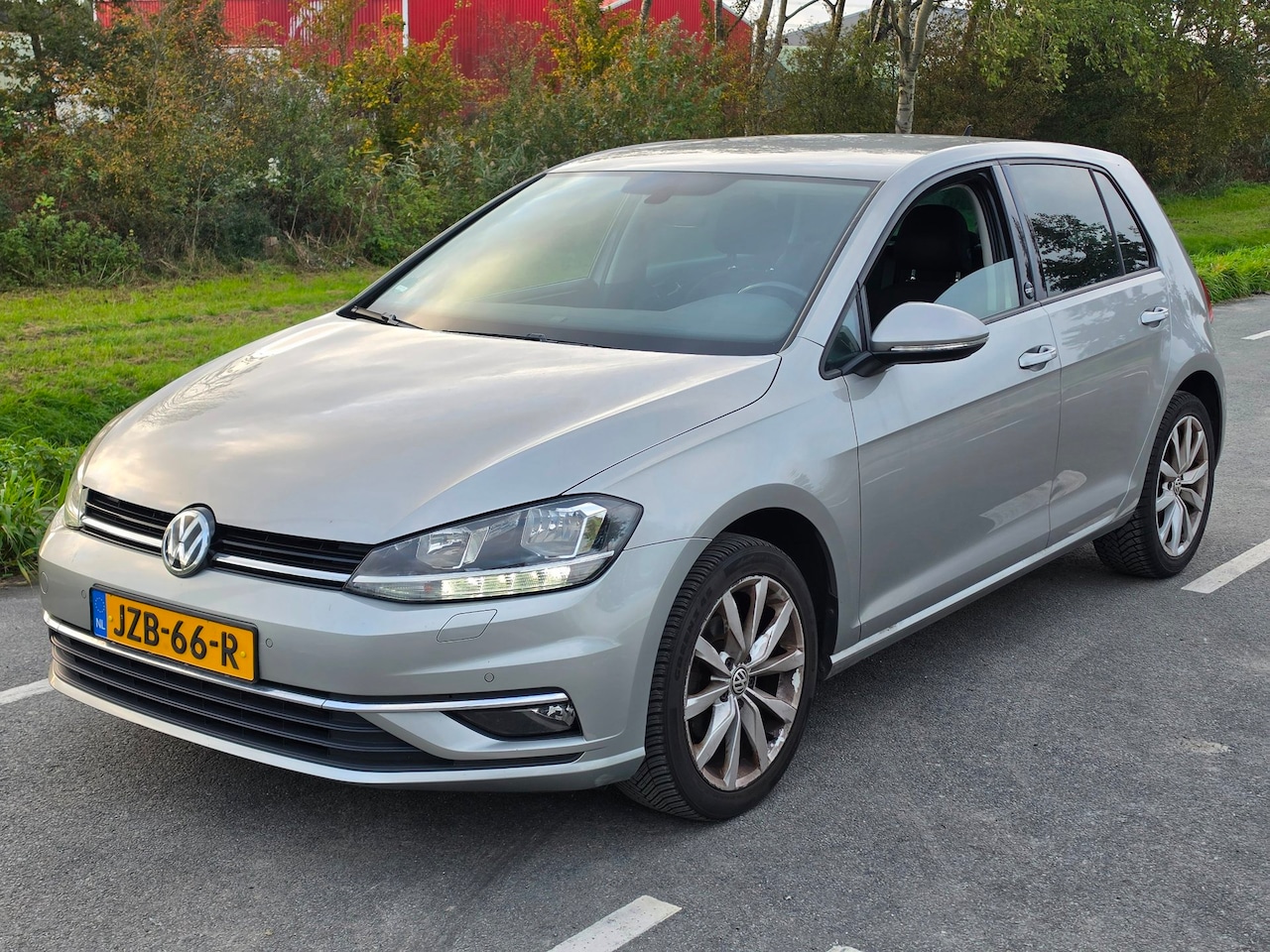 Volkswagen Golf - 1.0 TSI Comfortline / AIRCO / DSG / CARPLAY - AutoWereld.nl