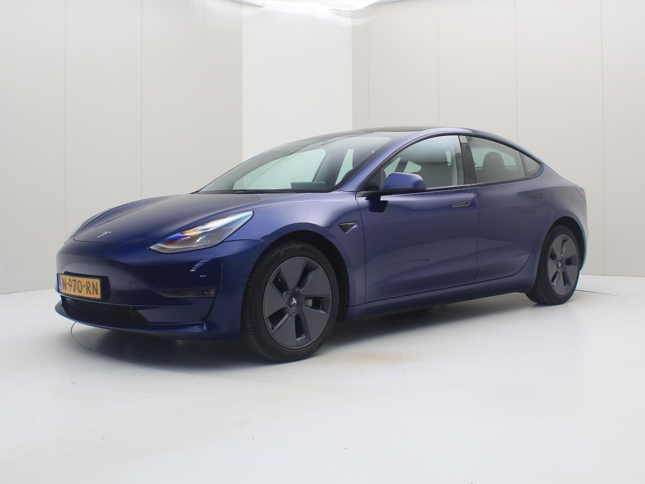 Tesla Model 3 - Long-Range AWD 351pk 75 kWh FACELIFT 91,1% SoH [ AUTOPILOT+WARMTEPOMP+620KM WLTP ] - AutoWereld.nl