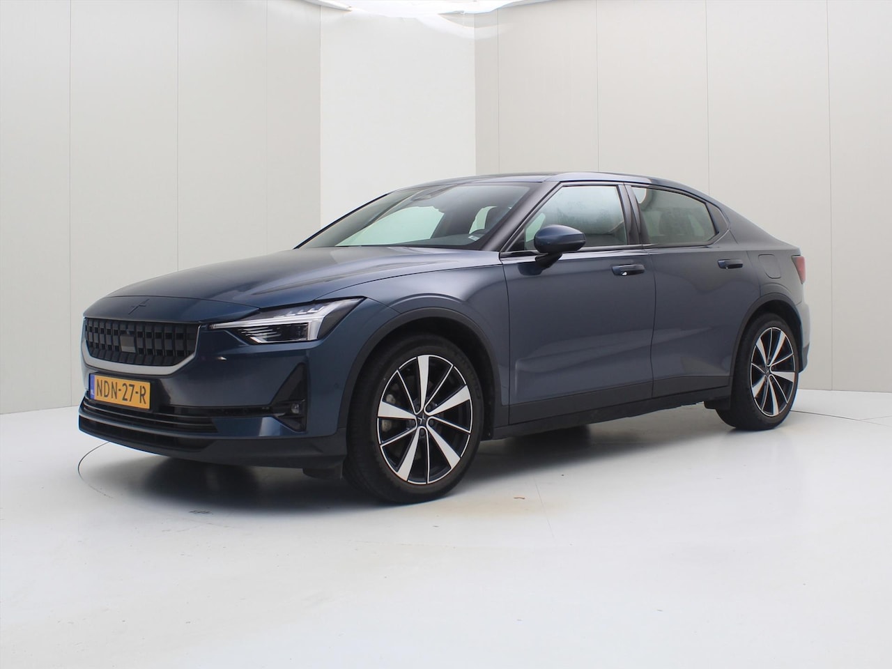 Polestar 2 - 170kW Long Range Single Motor 231pk Aut 95% SoH [ TREKHAAK+WARMTEPOMP+PANODAK+360.CAMERA+P - AutoWereld.nl