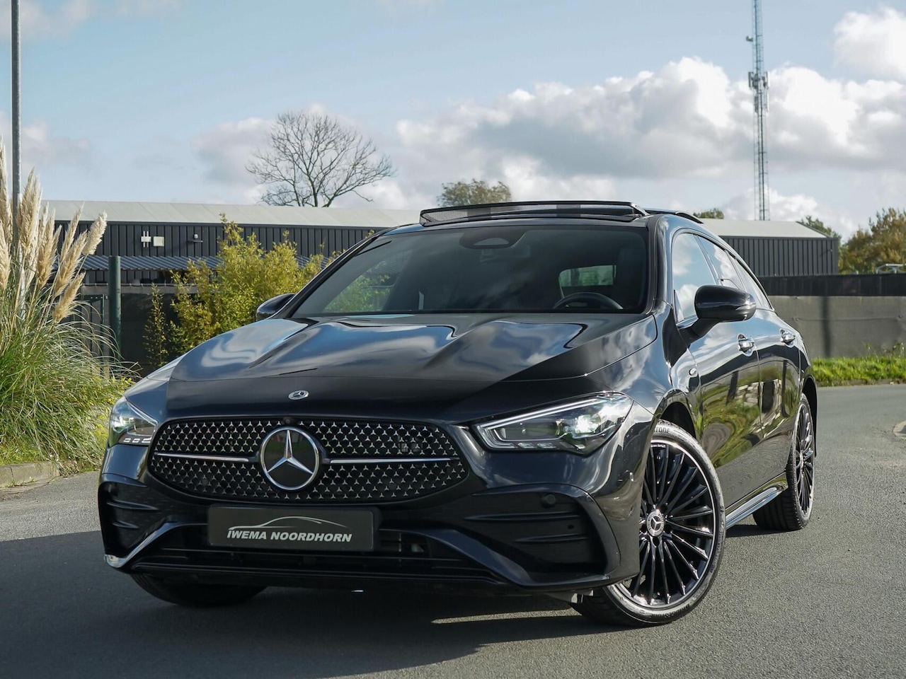 Mercedes-Benz CLA-klasse Shooting Brake - 250 e AMG |Panoramadak|Camera 360°|Night pakket|Multibeam|Keyless|Stuurverw.|Sfeerverlicht - AutoWereld.nl
