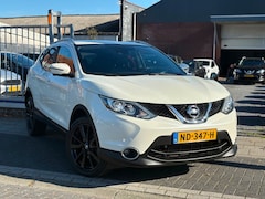 Nissan Qashqai - 1.2 Tekna | 19” LMV | Lederen bekleding | A.Camera + rondom zicht |