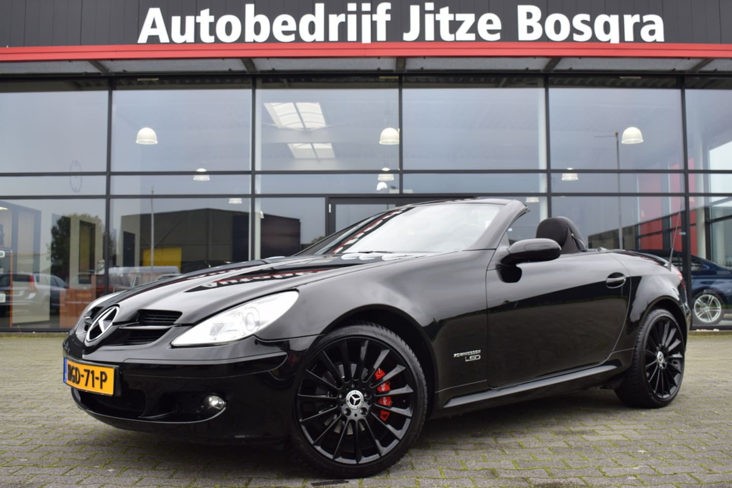 Mercedes-Benz SLK-klasse - 200 Kompressor Carplay | 18 Inch LMV | LSD Vleugeldeuren | Airco | Houtinleg | Stoelverwar - AutoWereld.nl