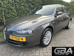 Alfa Romeo 147 - 1.6 T.Spark Progression Dealer Onderhouden