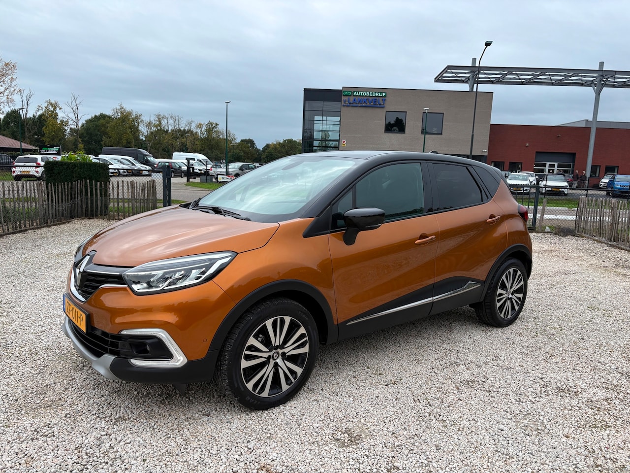 Renault Captur - 1.3 TCe 131pk Intens LED, Climate, Camera, NAP - AutoWereld.nl
