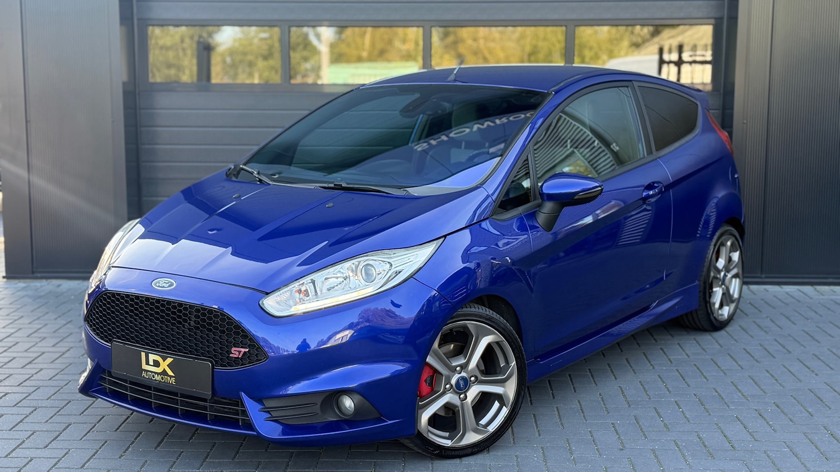 Ford Fiesta - 1.6 ST2 Stoelverwarming|Airtec|Sportuitlaat - AutoWereld.nl