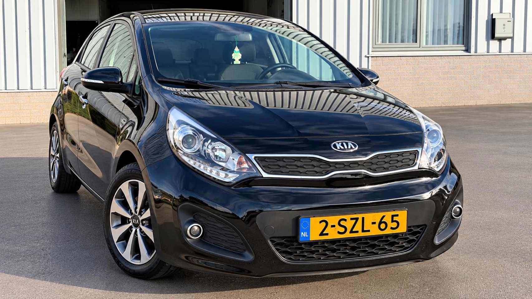 Kia Rio - 1.2 CVVT Plus Pack Airco+Trekhaak - AutoWereld.nl