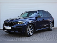 BMW X5 - xDrive45e High Executive M Sport Automaat / Trekhaak / Panoramadak / Comfortstoelen / Comf