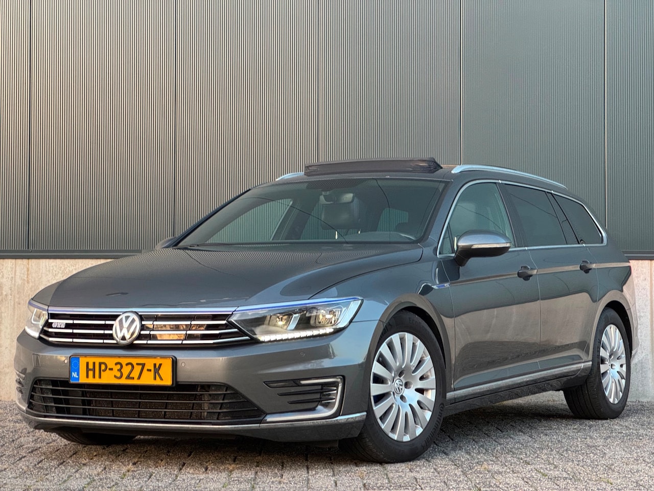 Volkswagen Passat Variant - 1.4 TSI GTE Highline 1.4 TSI GTE Highline - AutoWereld.nl