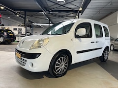 Renault Kangoo Family - 1.6-16V Privilège/Dealer onderhouden/Apk nieuw bij aflevering