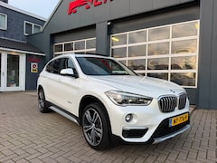 BMW X1 - XDrive25i Centennial High Executive / Pano / Head-Up / Camera / Harman Kardon / Trekhaak /