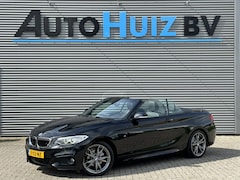 BMW 2-serie Cabrio - 218i High Executive M Sport 18 inch Xenon Lederen interieur PDC Navigatie Stuurverwarming