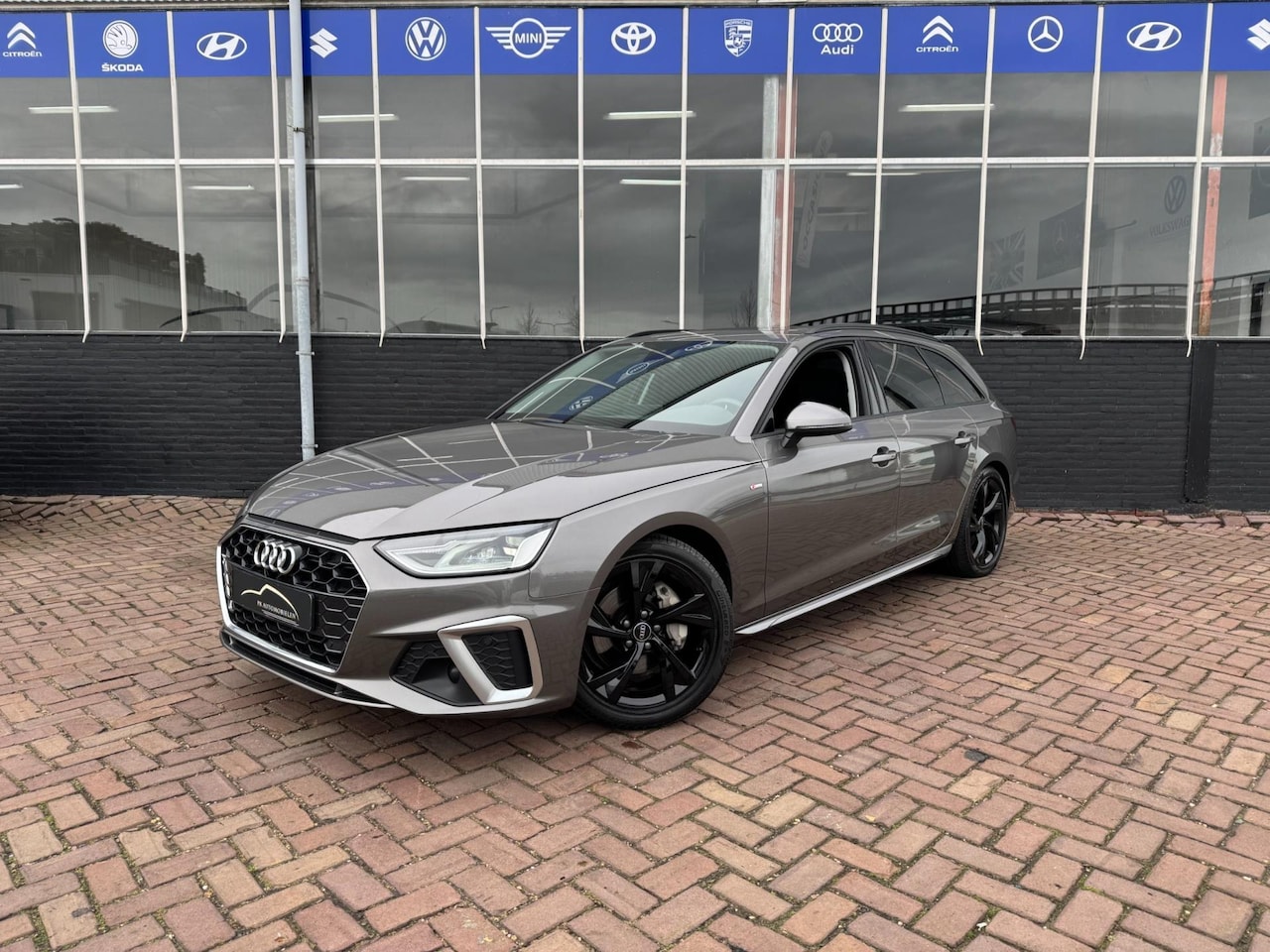 Audi A4 Avant - 40 TFSI Pro S-Line **PANODAK + CARPLAY** - AutoWereld.nl