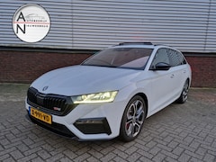 Skoda Octavia - RS Head up display Navi Trekhaak