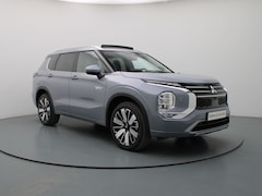 Mitsubishi Outlander - 306pk PHEV Instyle Lederen bekleding | Navig | Rondomzicht Camera