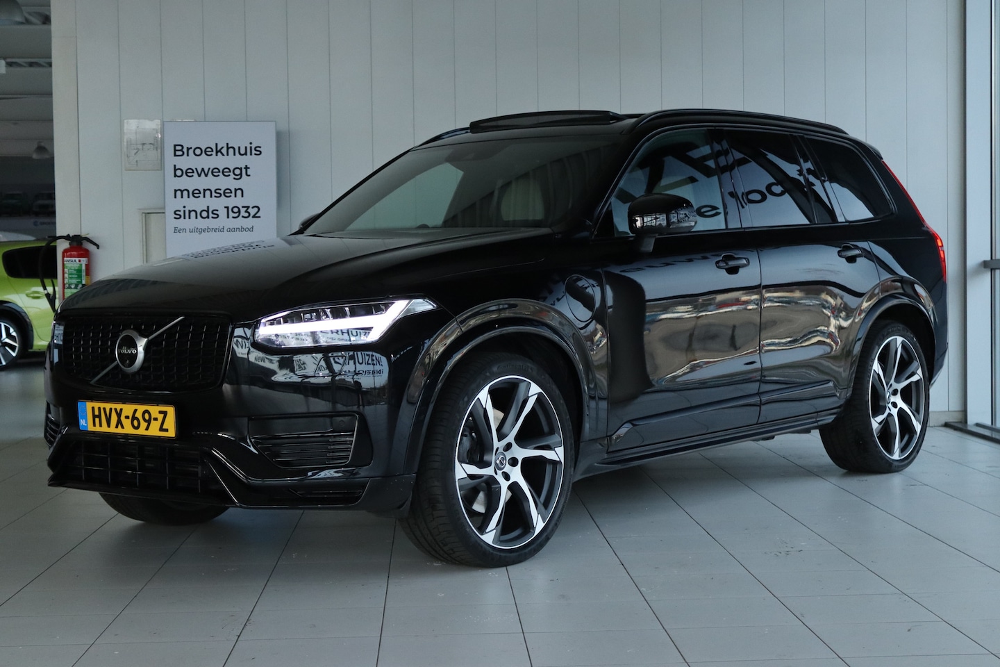 Volvo XC90 - 2.0 T8 Recharge AWD R-Design | SoH 98% | Adapt. Cruise | Bowers & Wilkins | 360 Camera | A - AutoWereld.nl