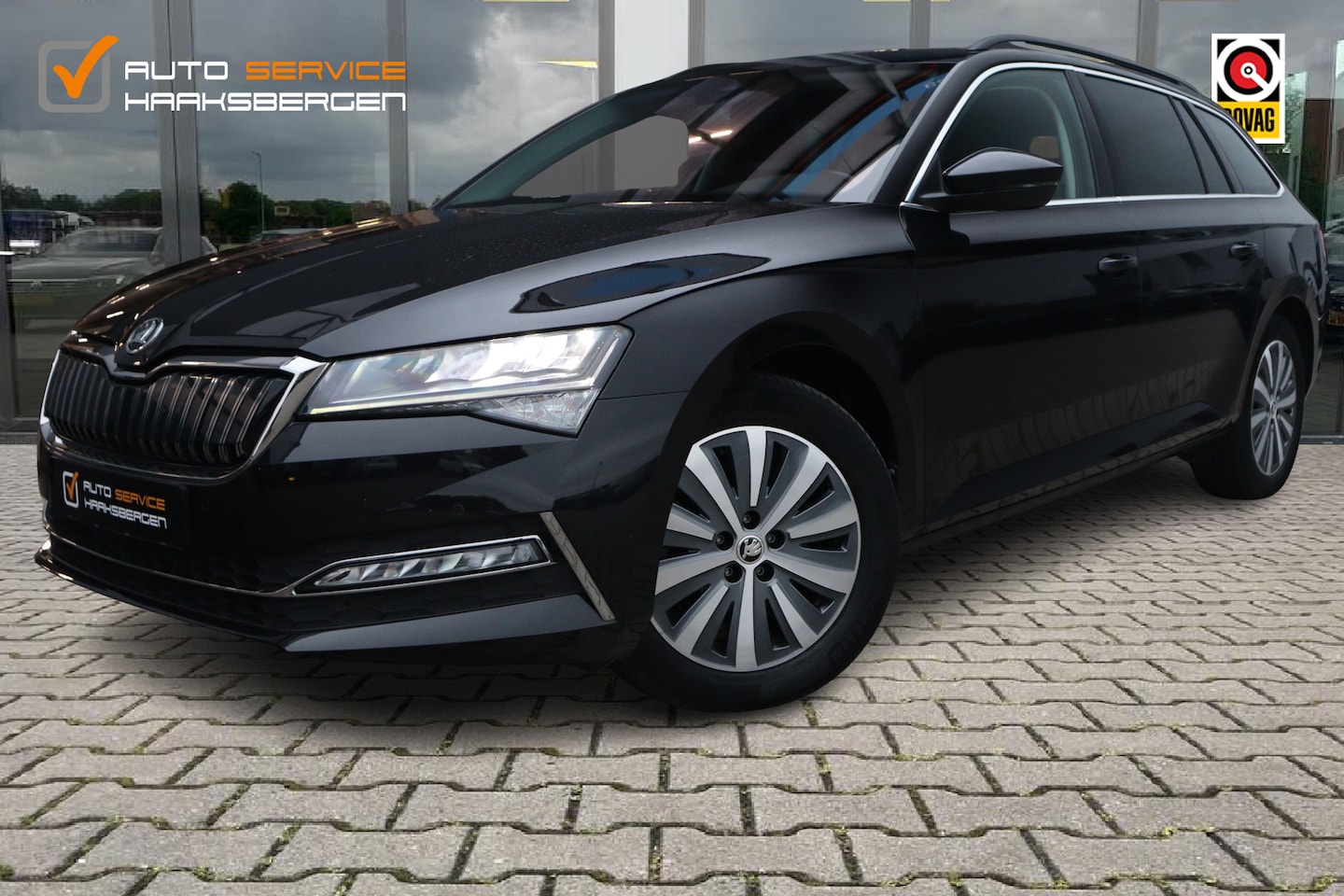 Skoda Superb - 1.4 TSI iV Business Edition Plus | ACC | LED | Winter Pakket | - AutoWereld.nl