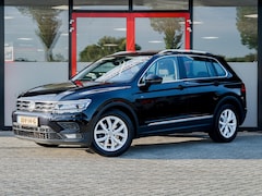 Volkswagen Tiguan - 1.5 TSI ACT Highline | Schuif/ Kantel Panoramadak | LED Koplampen | Adaptieve Cruise Contr