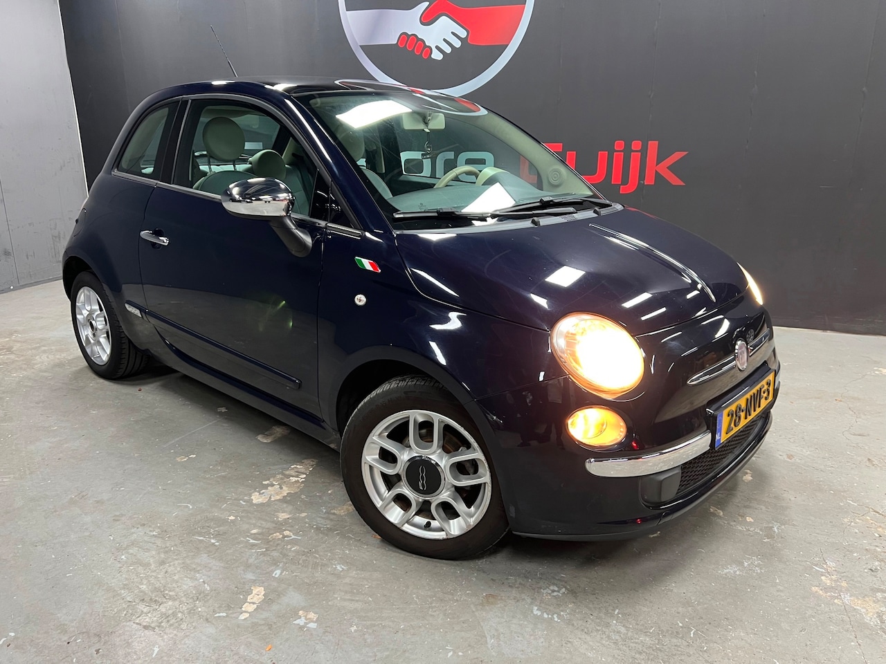 Fiat 500 - 1.2 Lounge•CarPlay•Distributie v.v.•NAP•Trekhaak•Automaat - AutoWereld.nl