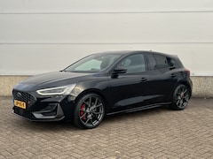 Ford Focus - 2.3 EcoBoost ST-X AUTOMAAT DRIVERPACK WINTERPACK B&O