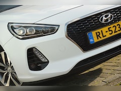 Hyundai i30 - 1.0 T-GDI First Edition - Polar White - Carplay/Camera/Cruise