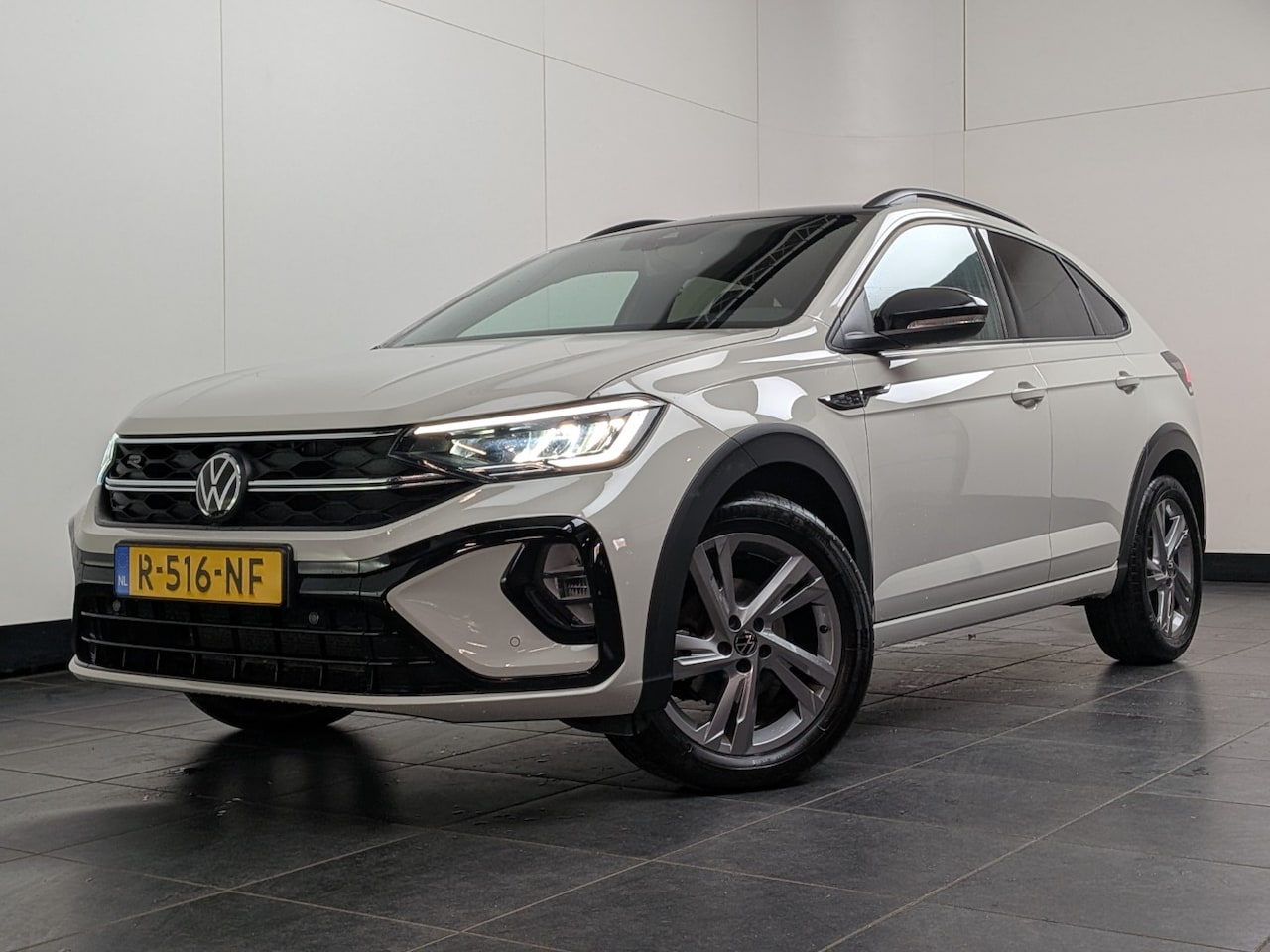 Volkswagen Taigo - 1.0 TSI 7-DSG R-Line l Afn. Trekhaak l Adapt. Cr Control l Apple Car Play/Android l Climat - AutoWereld.nl