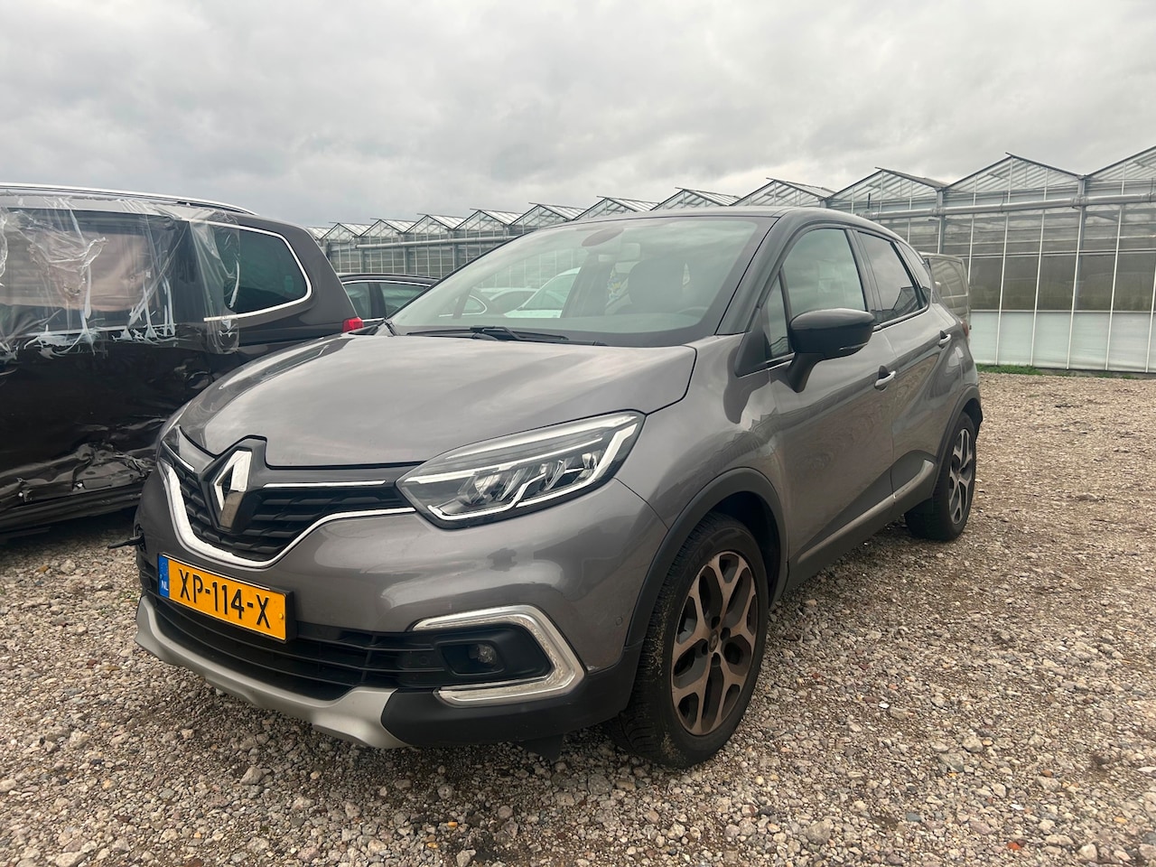 Renault Captur - | 2019 | 1.3 TCe 150 pk | Automaat | MOTORSCHADE | Export en Handel - AutoWereld.nl