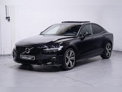 Volvo S60 - 2.0 B3 R-Design NAP Schuifdak Memory sportstoelen Volleder Camera Apple Carplay/Android Au