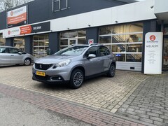 Peugeot 2008 - 1.2 PureTech Blue Lion All-in Prijs Stoel verwarming/Airco/Cruise/Bluetooth/Parkeer sens E